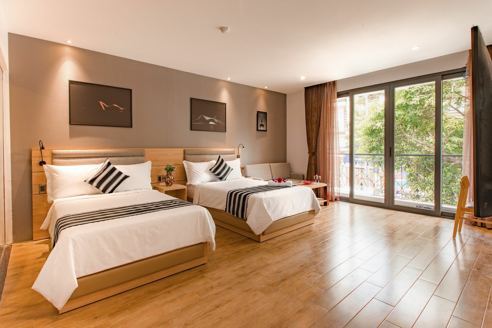 Aiden Saigon Hotel Ho Şi Min Dış mekan fotoğraf