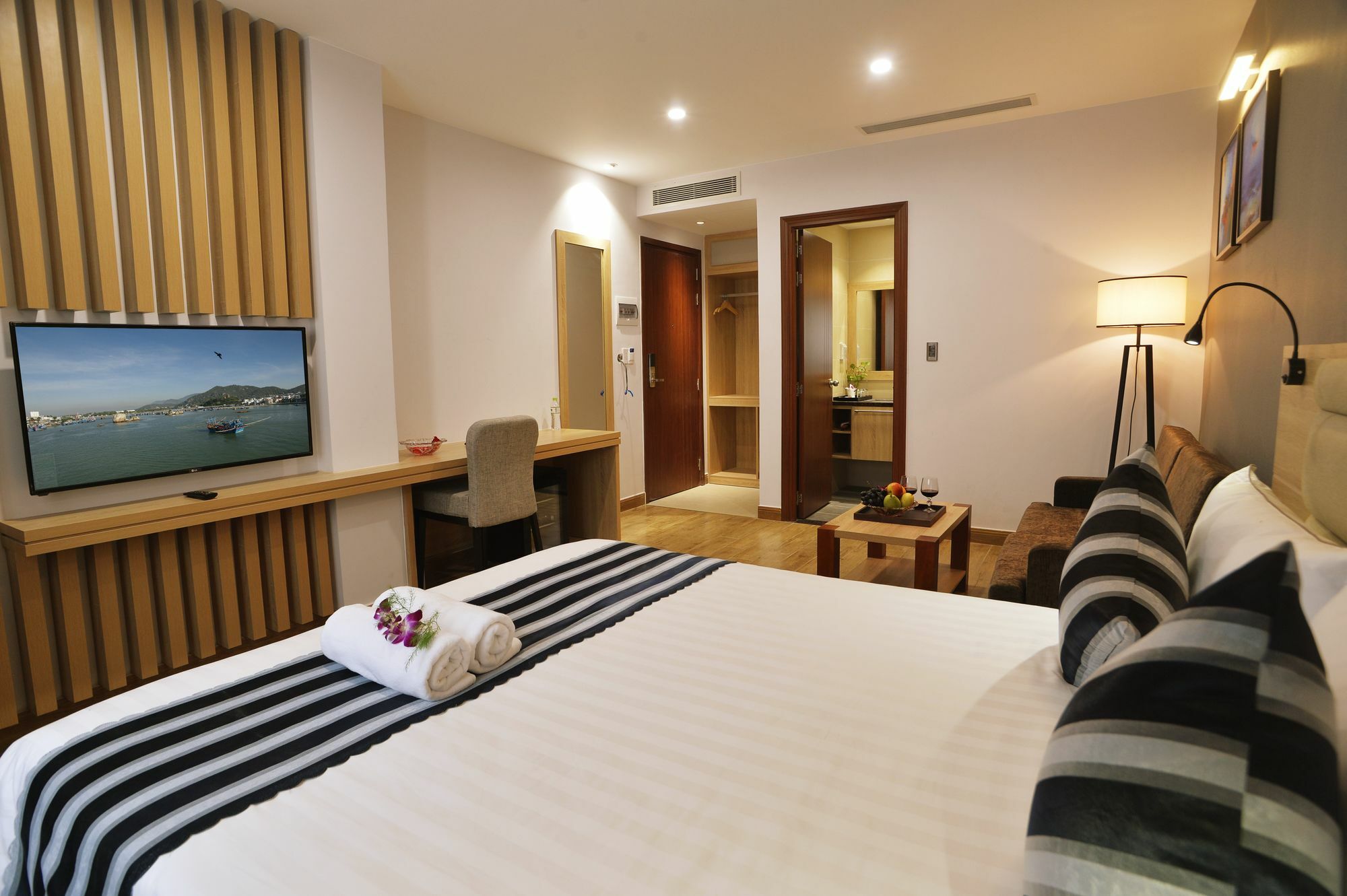 Aiden Saigon Hotel Ho Şi Min Dış mekan fotoğraf